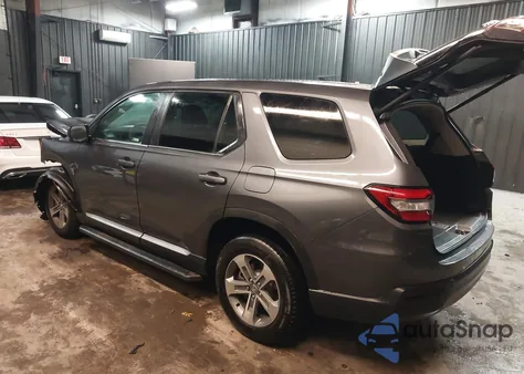 2025 Honda Pilot Ex-L z USA, uszkodzony, nr VIN 5FNYG1H4XSB158703